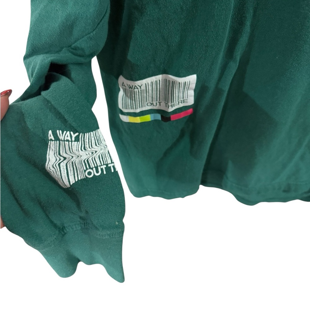 Brooklyn Cloth Forest Green Graphic Long Sleeve - Picture 3 of 4